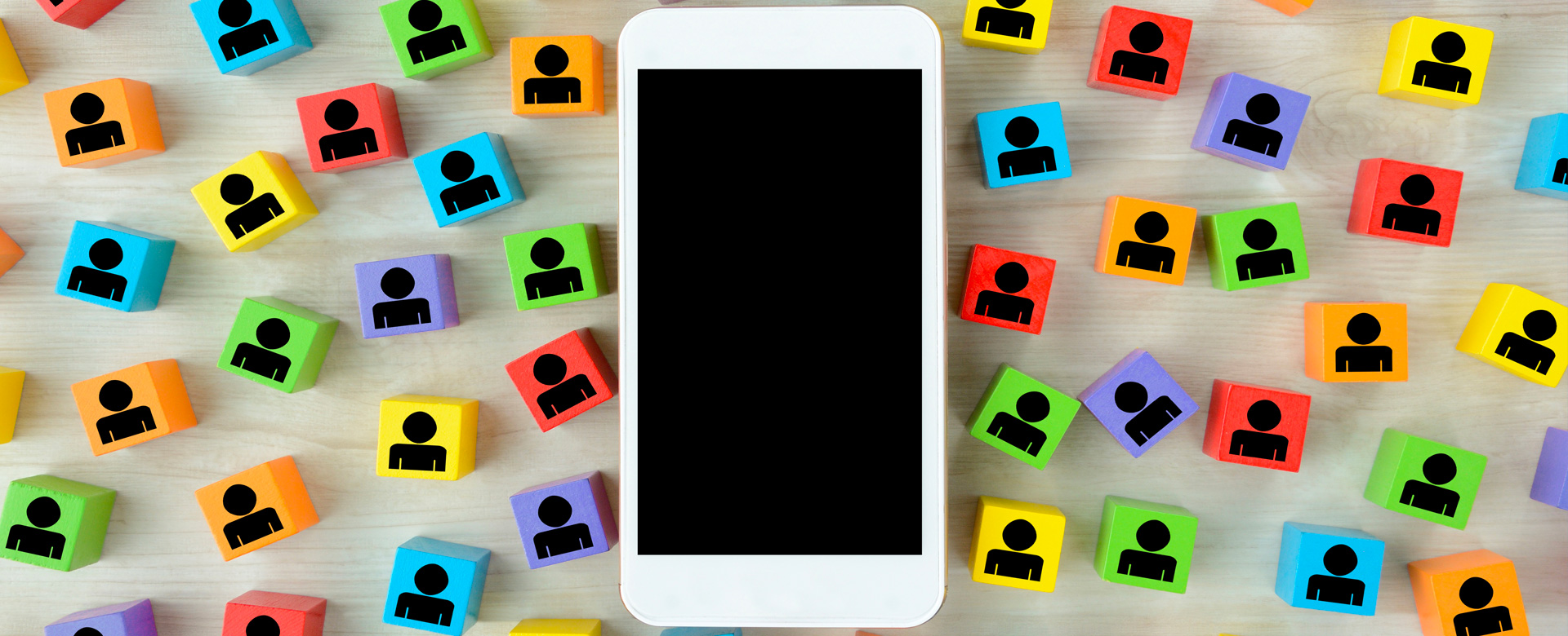 Diffamazione tramite Facebook e WhatsApp.
