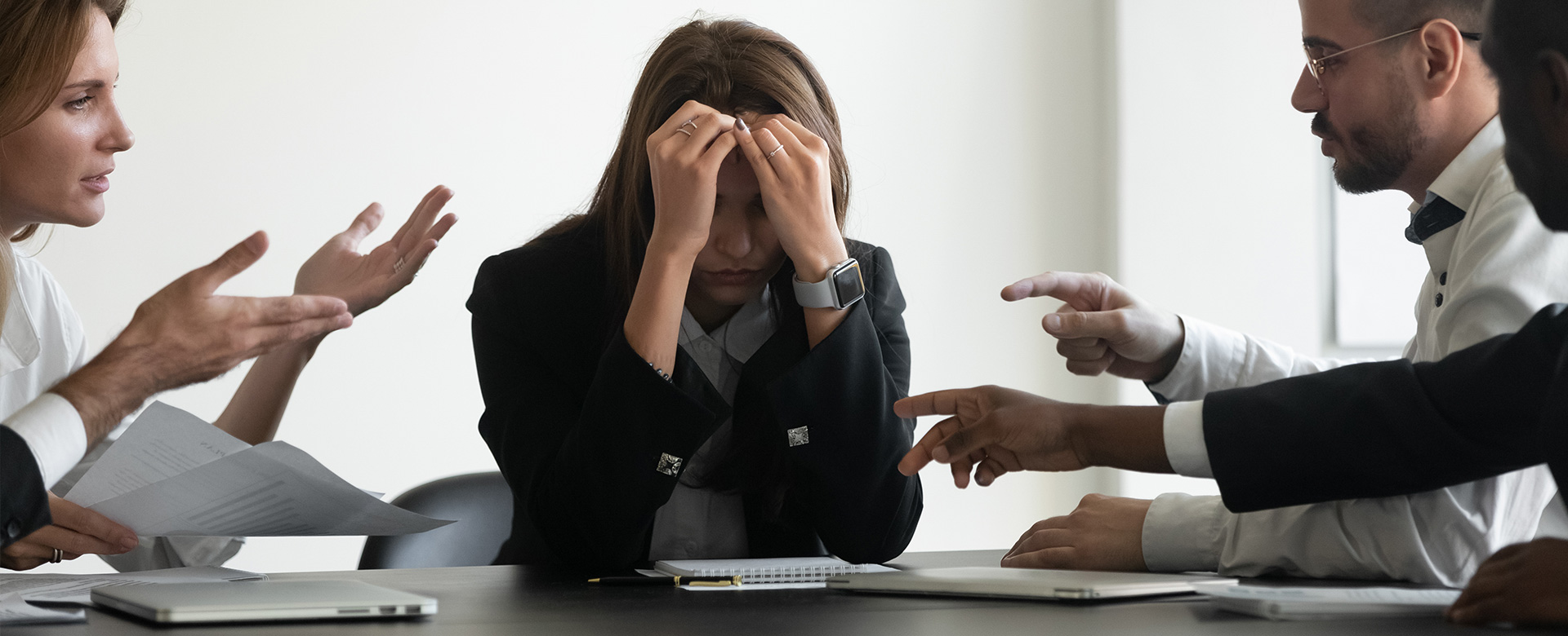 Mobbing: cos’è e come difendersi sul lavoro
