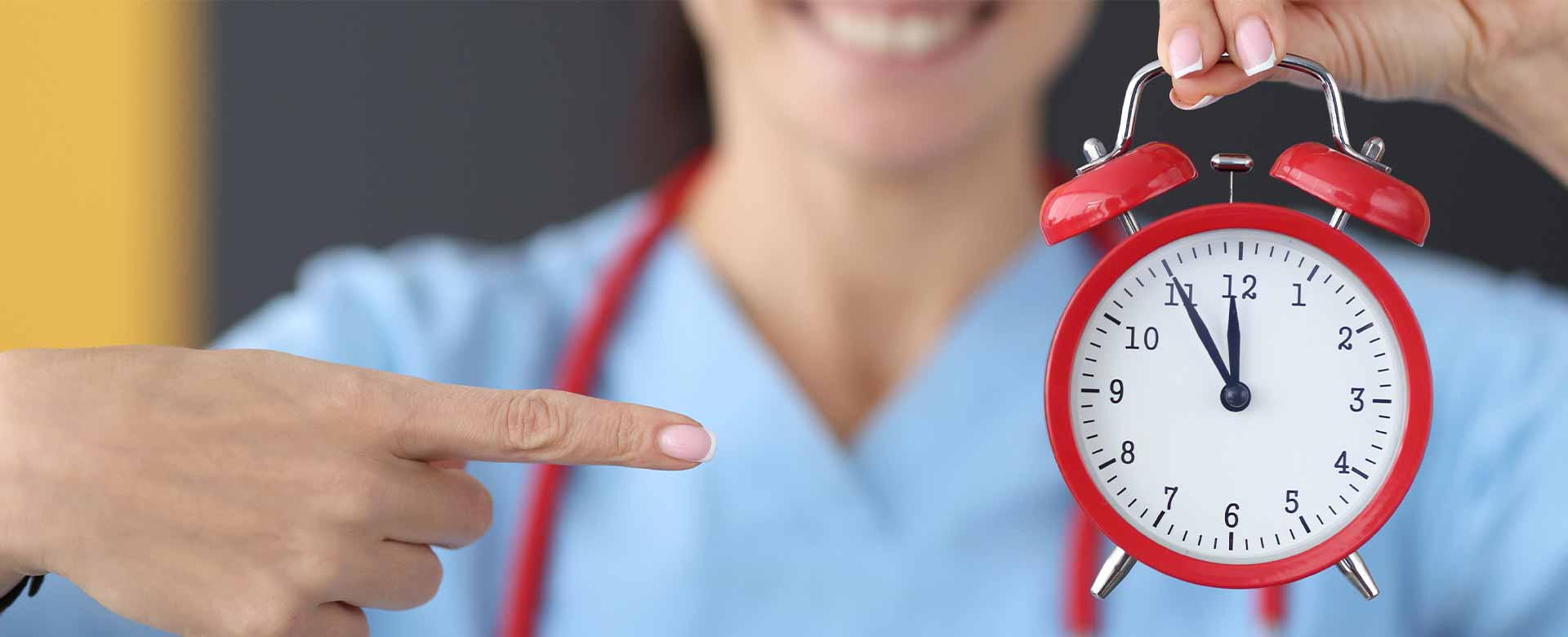 Caffè con Consulcesi and Partners: orario di lavoro, straordinari, turni notturni, riposi e reperibilità